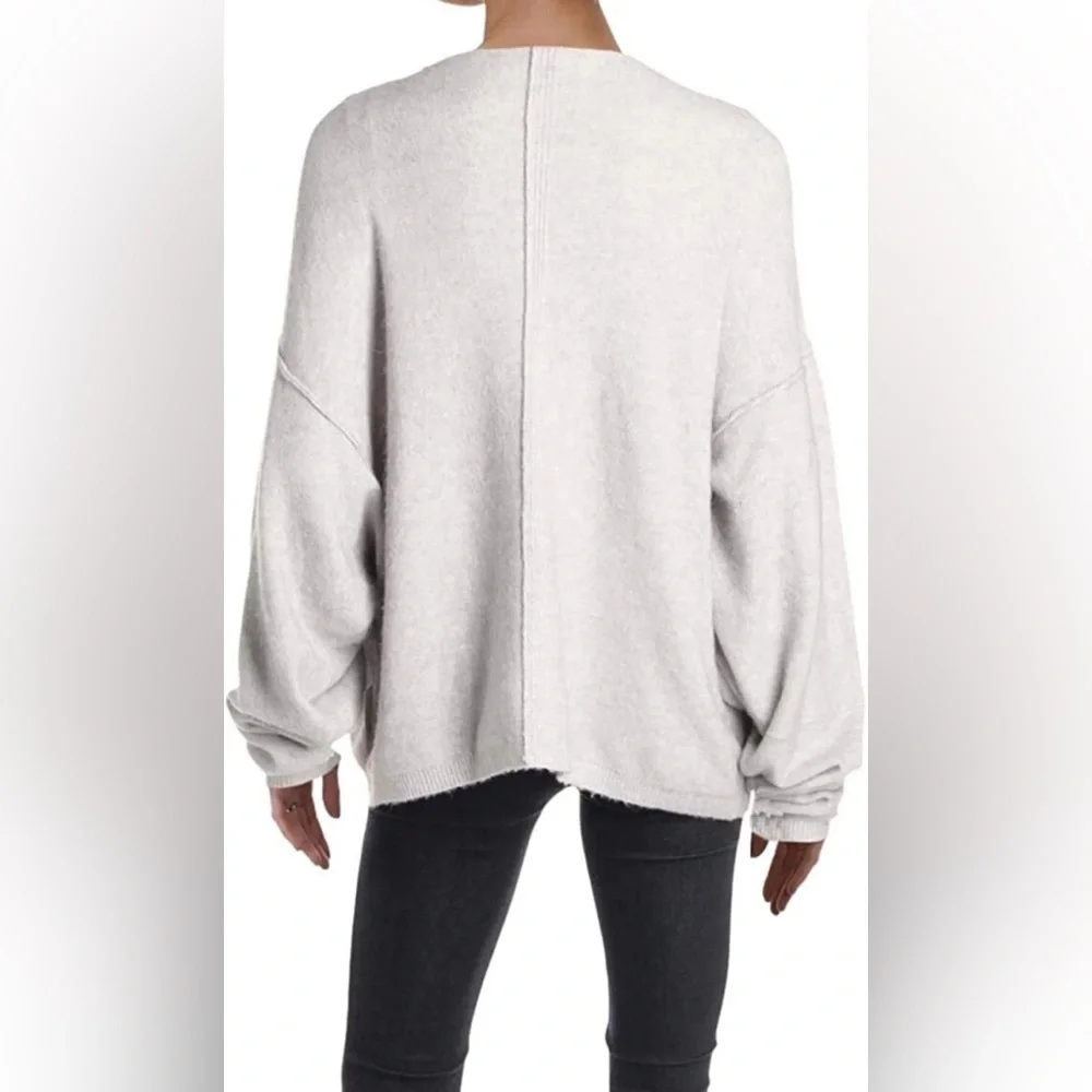 Free People Wool Blend Relaxed Grey Raglan Sweater - Picture 3 of 13